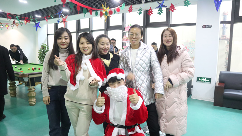 繽紛平安夜，歡樂圣誕節(jié) | 寶開舉辦第四季度員工集體生日會(huì)