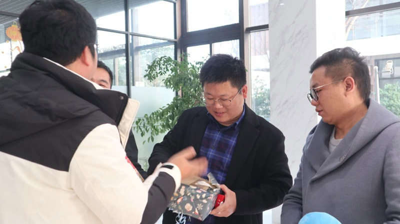 繽紛平安夜，歡樂圣誕節(jié) | 寶開舉辦第四季度員工集體生日會(huì)