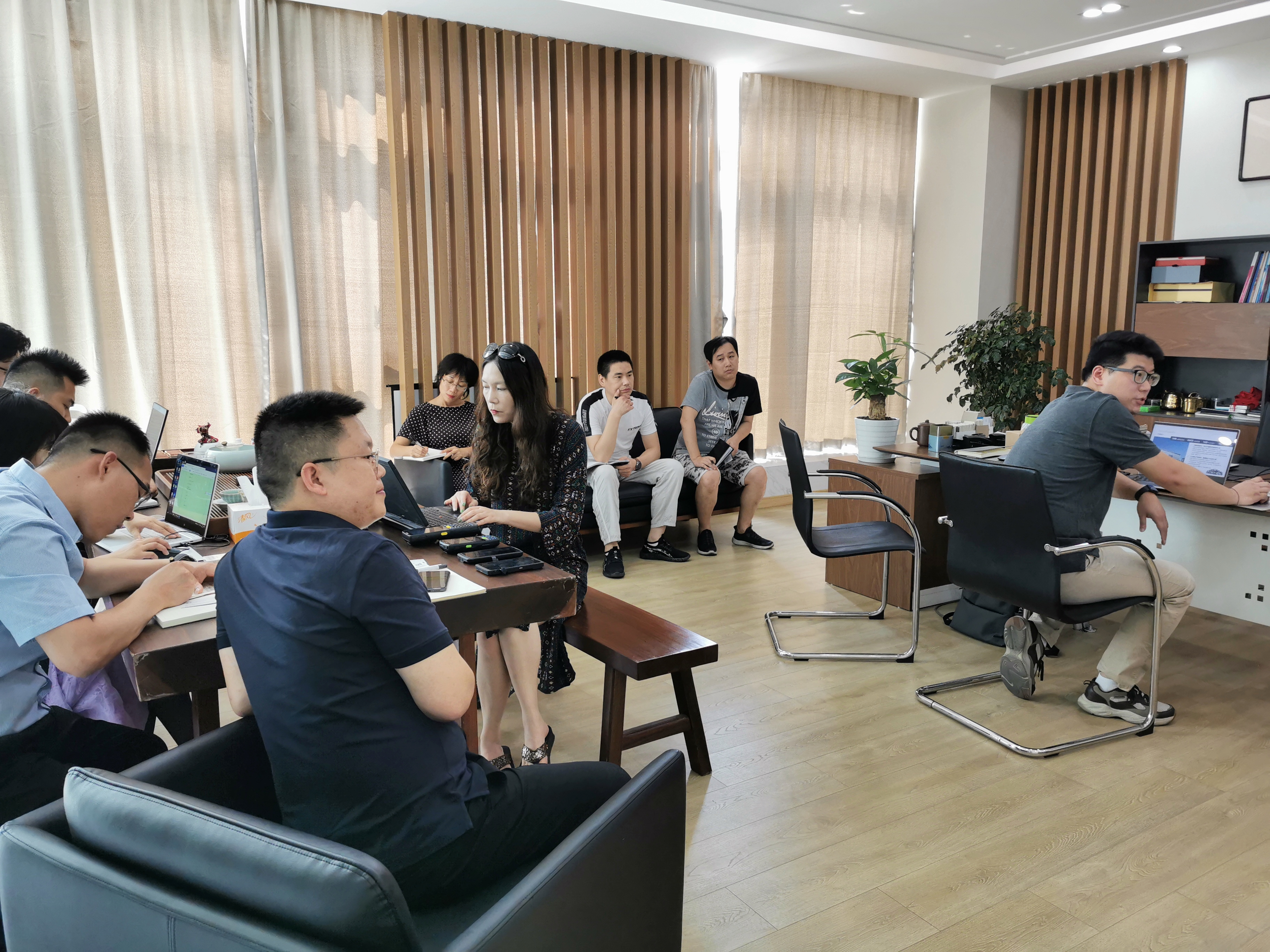 專題培訓(xùn) ｜ 解讀「智能傳感器產(chǎn)品」和「工業(yè)級移動終端、視覺和UHF RFID產(chǎn)品」