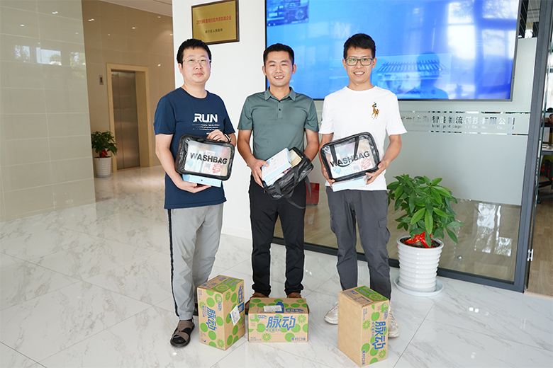 夏送清涼，情系一線｜致高溫下堅(jiān)守崗位的一線員工