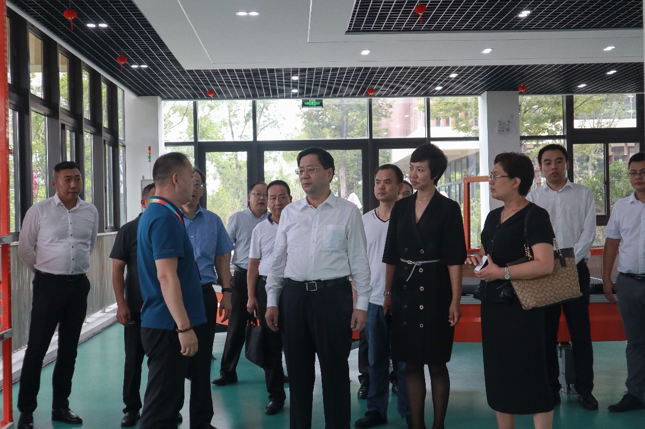 快訊 | 河北省工信廳、石家莊市委市政府領(lǐng)導(dǎo)蒞臨寶開智能參觀考察