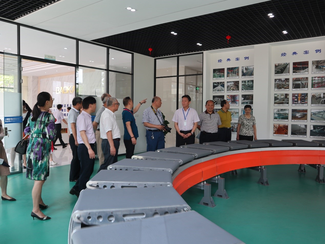 新聞 | 無錫市原政協(xié)領(lǐng)導(dǎo)、吳涇鎮(zhèn)黨委領(lǐng)導(dǎo)一行蒞臨寶開參觀考察