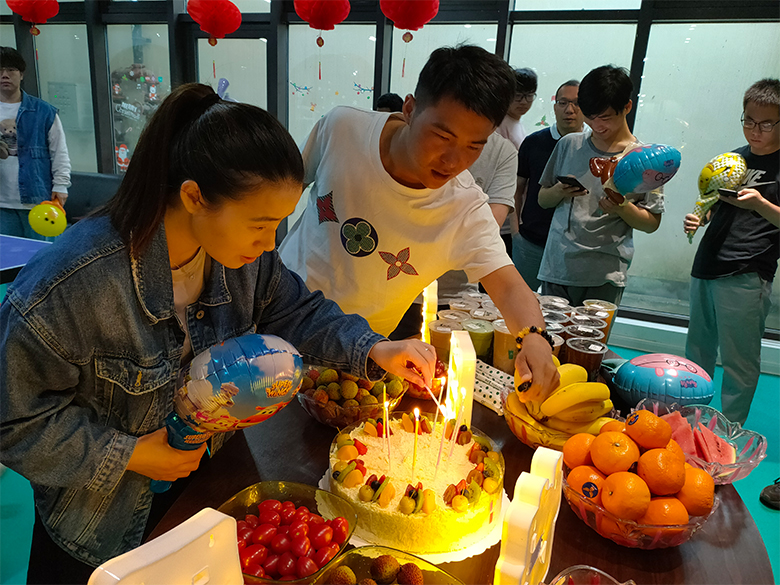 員工集體生日會(huì)｜溫馨五月，感恩有你，攜手同行