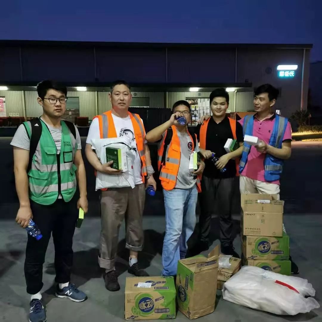 夏送清涼，集體慶生，慰問一線 | 致我們的一線伙伴：辛苦了！