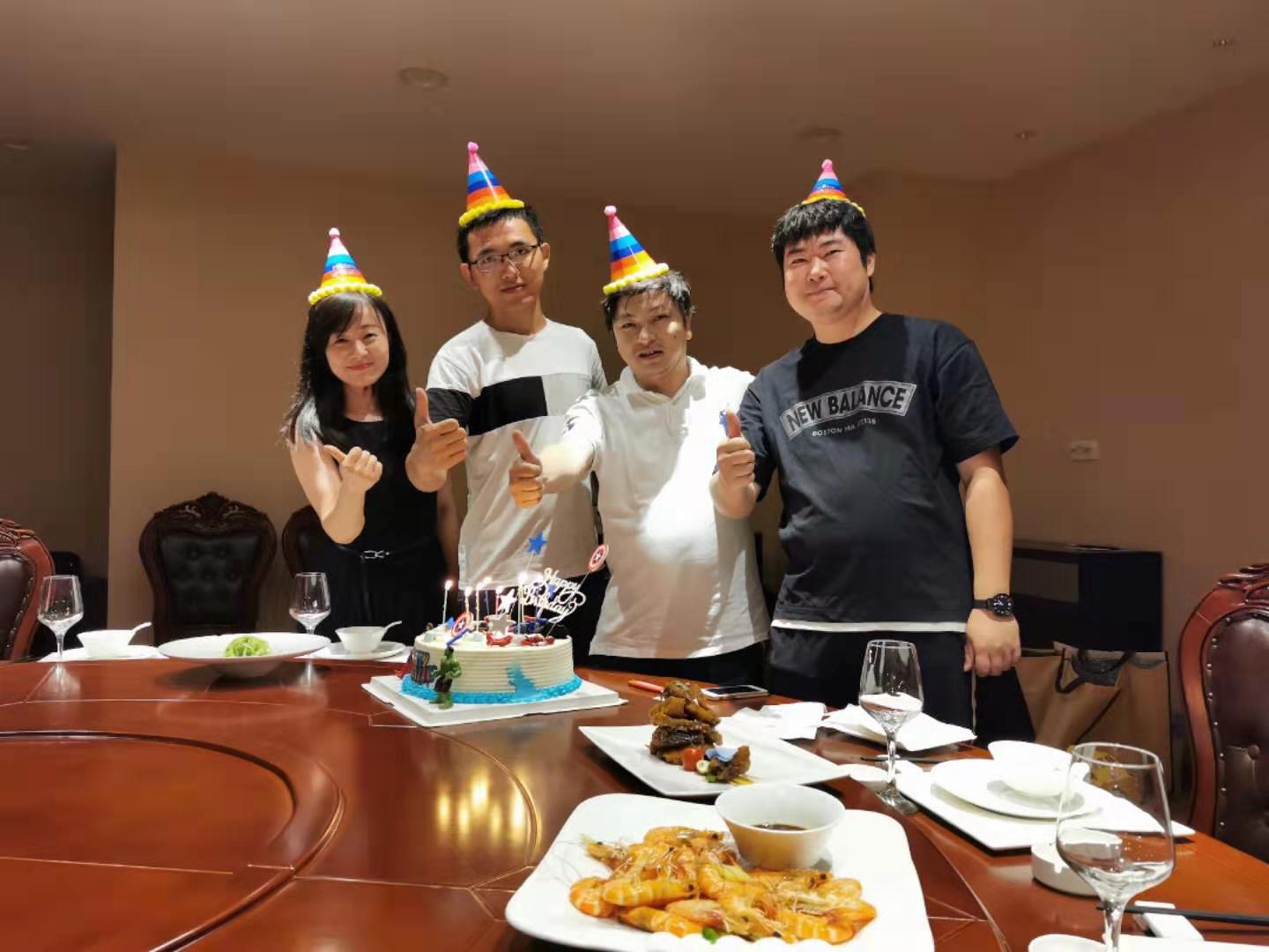 夏送清涼，集體慶生，慰問一線 | 致我們的一線伙伴：辛苦了！