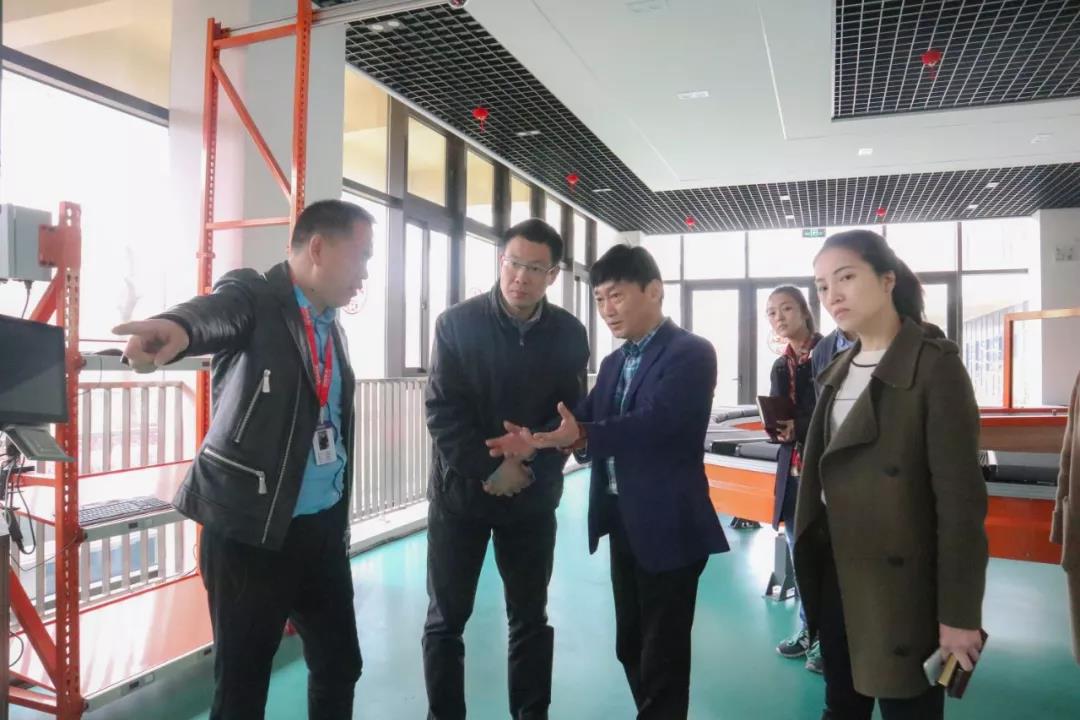 簡(jiǎn)訊 | 黨建引領(lǐng)，助力企業(yè)發(fā)展！上海市委黨校領(lǐng)導(dǎo)一行蒞臨寶開(kāi)考察調(diào)研！