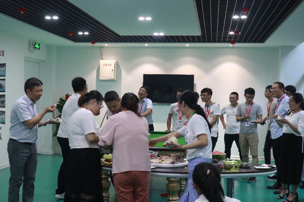 八月未央，歡聚一夏 | 寶開集體生日會(huì)：共享歡樂時(shí)刻