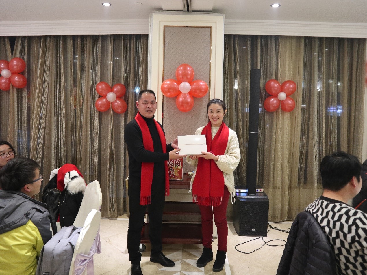 新聞 | “不忘初心創(chuàng)輝煌，牢記使命迎挑戰(zhàn)”寶開年會系列活動報道