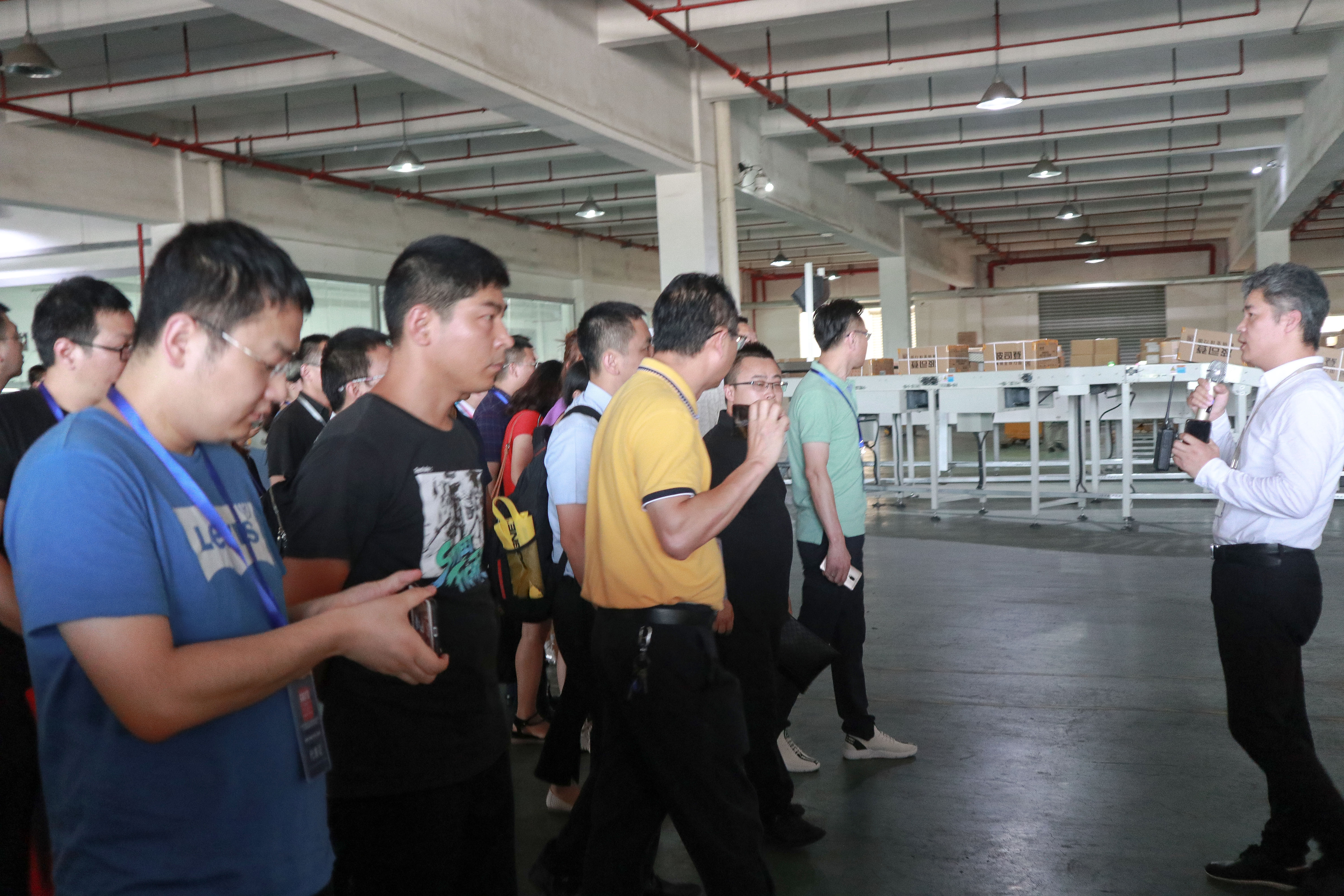 戴建國(guó)：我只是修路人 | FLA小秘書(shū)的GALTS 2018波司登集團(tuán)中央智能配送中心參觀之旅