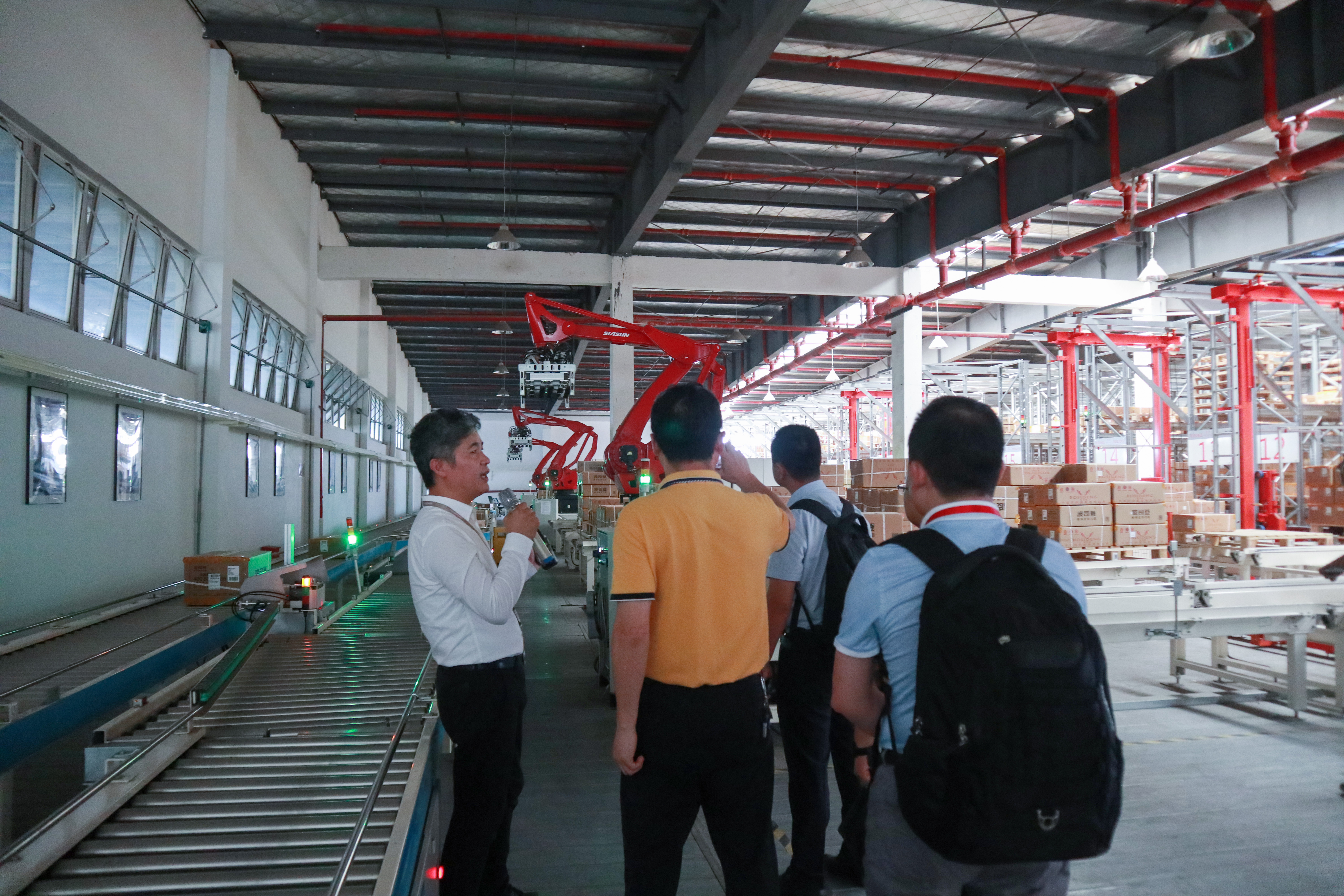 戴建國(guó)：我只是修路人 | FLA小秘書(shū)的GALTS 2018波司登集團(tuán)中央智能配送中心參觀之旅