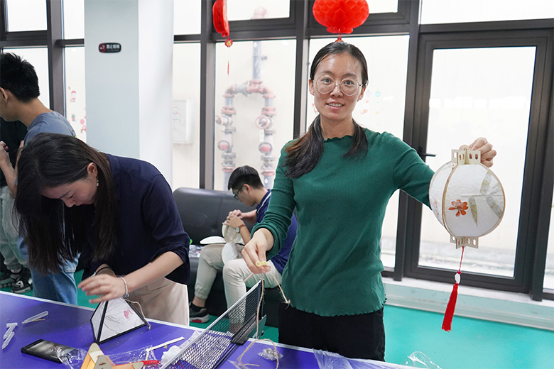 月圓中秋 · 集體慶生 | 溫馨九月，迎佳節(jié)，賀生辰，共團(tuán)圓！